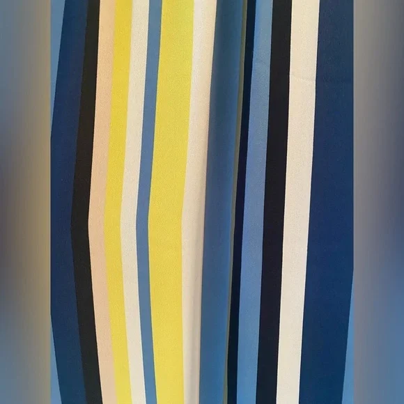 Loft Women’s Sheer Flowy Striped Tank Top Size M - Picture 2 of 8